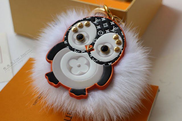 lv配飾品 M69007 包飾鑰匙扣 Penguin企鵝造型 lv掛飾品  lvqb1458